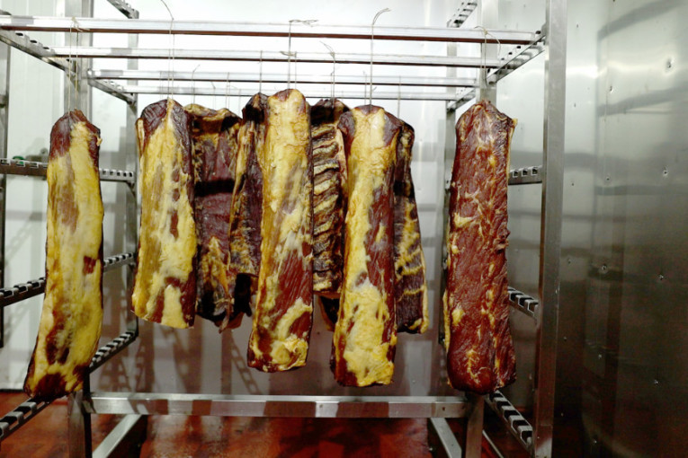 Otkriven motiv užasa u Obrenovcu? Izbo bivšu suprugu nakon što ju je ranije uhvatio s kumom!