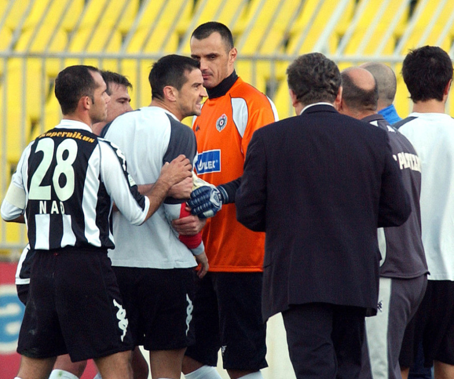 Bojkot Delija i Grobara, Stojke dao "zapaljivu" izjavu, Bata jurio sudiju... Na današnji dan odigran je 126. večiti derbi! (FOTO, VIDEO)