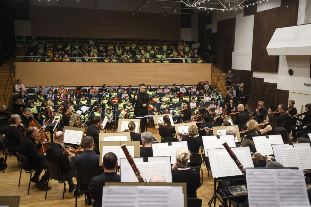 Najmlađi na koncertu Beogradske filharmonije: Oduševljenje muzikom iz crtanih filmova (FOTO)