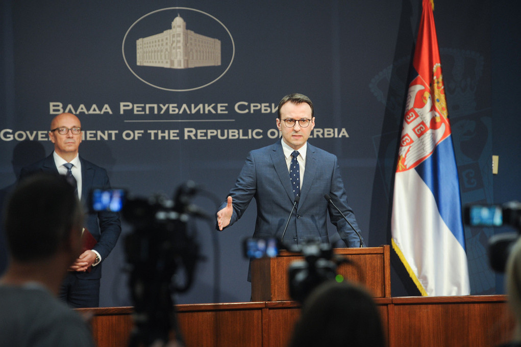 Petković detaljno objasnio sve u vezi sa KM tablicama: Mogu li Srbi da ih voze i šta je cilj Aljbina Kurtija
