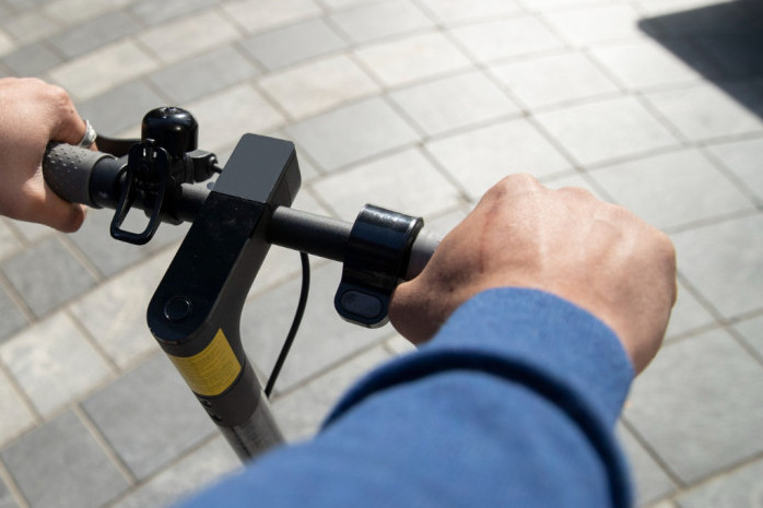 Jedan od retkih gradova u Evropi! Pariz od 1. septembra ukida iznajmljivanje električnih trotineta