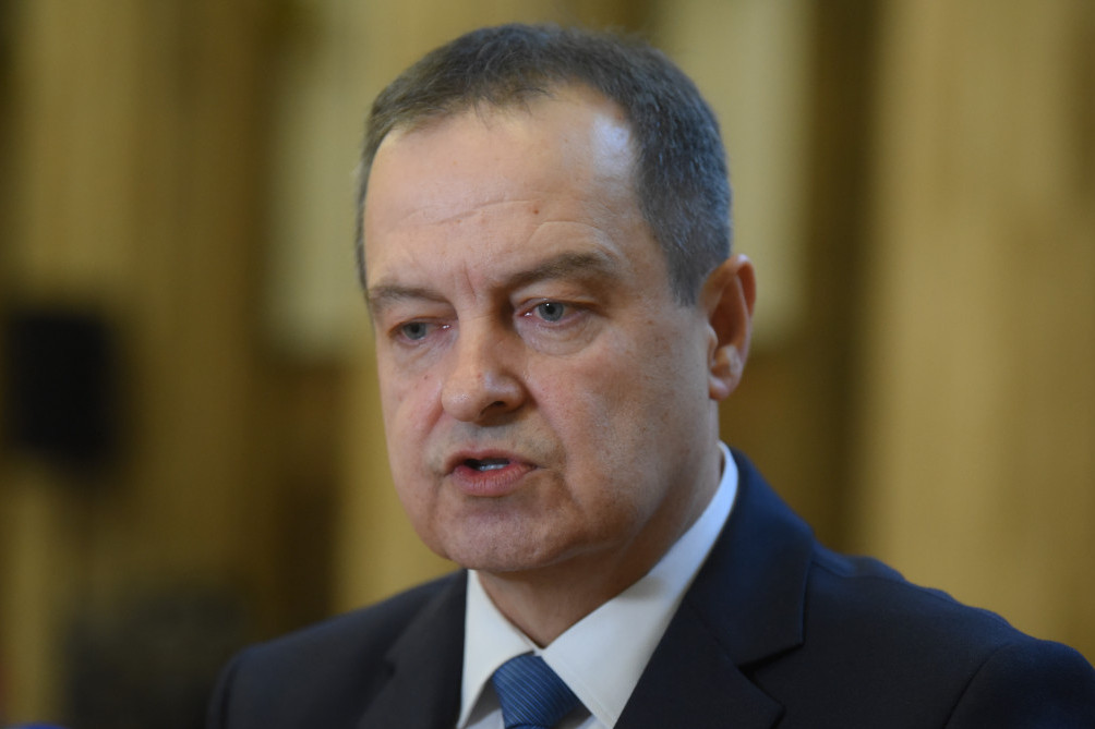 Jelena je očajna: Muž mi je oteo dete na Veliki petak! Javio se da je u Švajcarskoj, a sada se oglasio i Dačić - pomoći ćemo!