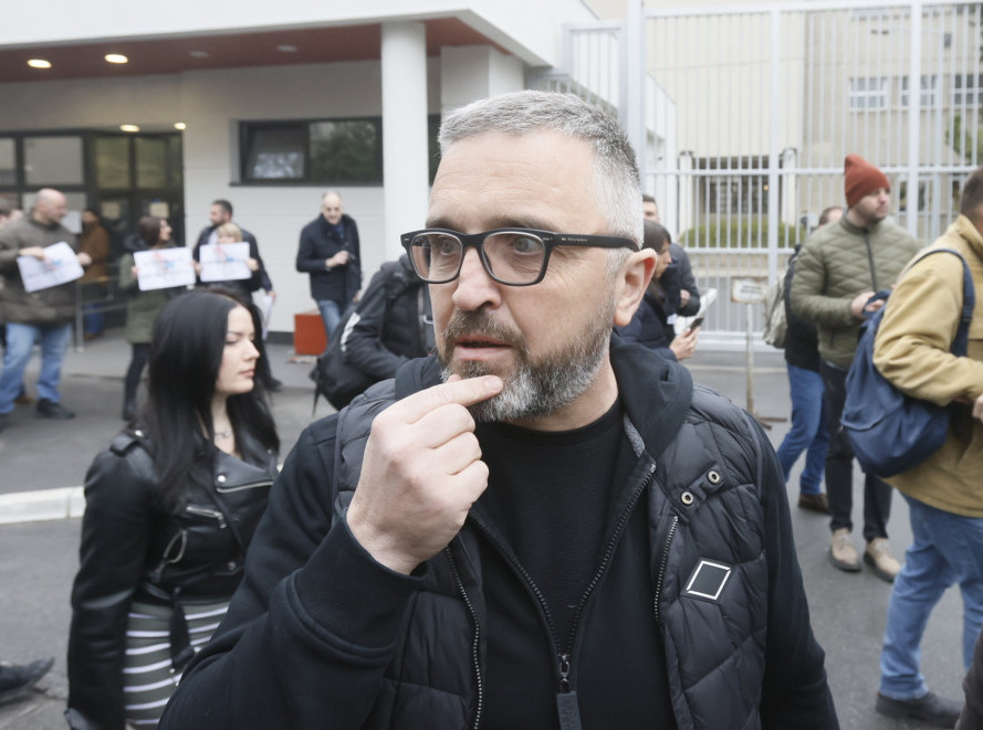 Miroslav Ilić veruje u odluke Dragana J. Vučićevića! Pružio mu podršku nakon odlaska u zatvor: Pravo nije isto što i pravda!