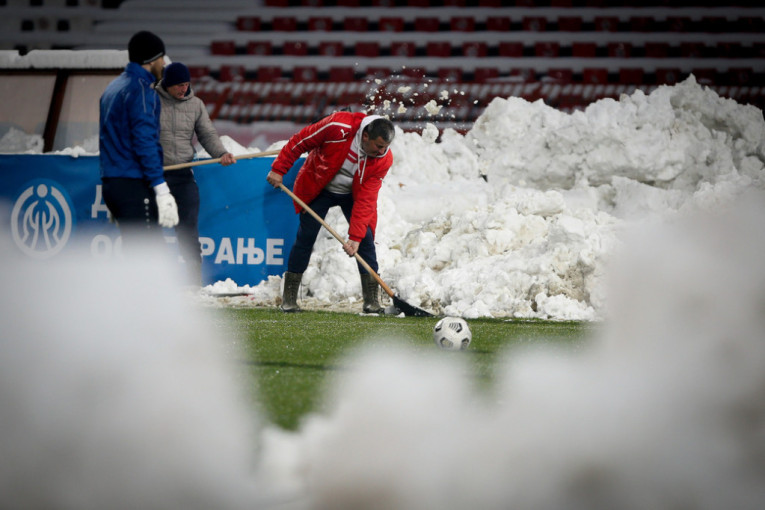 Srpski prvoligaši zbog snega otkazali sve utakmice zakazane za sredu