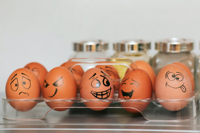 Otkrijte da li su jaja koja već neko vreme stoje u frižideru još uvek dobra za konzumaciju uz pomoć ovih metoda