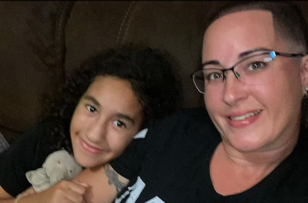 Devojčica (11) koja je trpela vršnjačko nasilje se obesila u školskom kupatilu: Pre smrti napisala potresno pismo (FOTO)