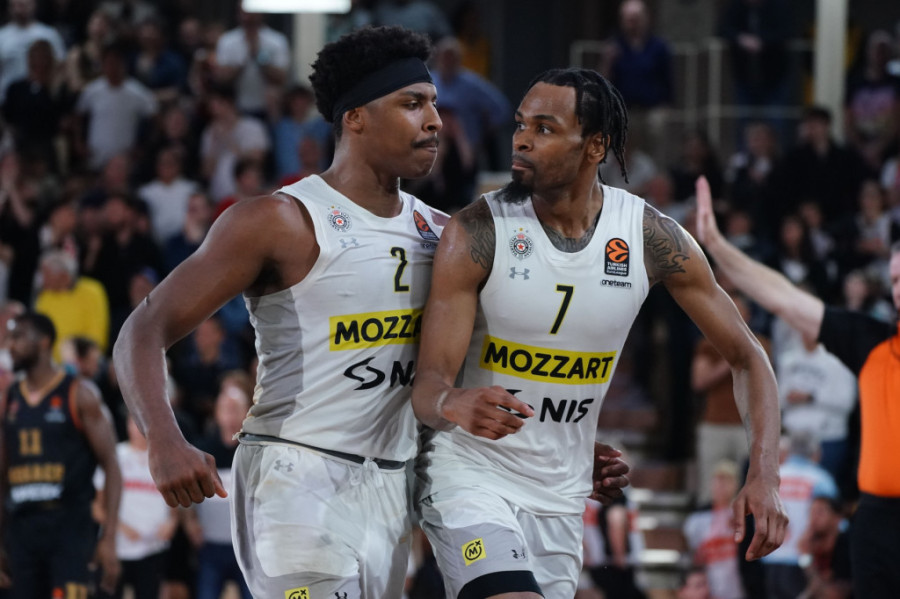 Španci o pobedi Partizana u Madridu: Magija košarkaškog vešca iz Čačka i šutera iz Bronksa menja istoriju košarke!