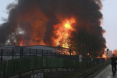 Veliki požar u Hamburgu: Ceo grad u dimu, građanima rečeno da ne otvaraju vrata i prozore (FOTO)