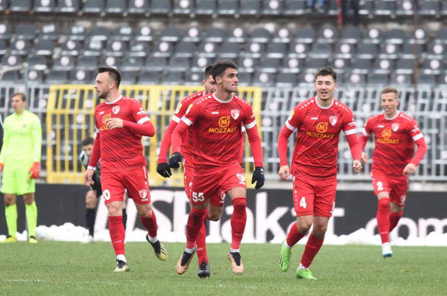 Rasterećeni Radnički stiže u Beograd! Neka strepi Zvezda!