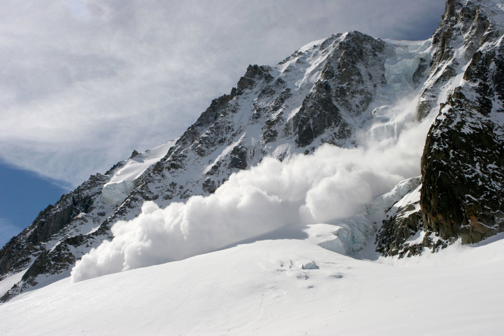 Dva skijaša poginula u lavini! Tragedija na planini u SAD
