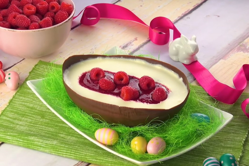 Recept dana: Punjeno čokoladno jaje - poslastica sa filom od krem sira, vanile i džema zbog koje će uskršnja trpeza biti još lepša (VIDEO)
