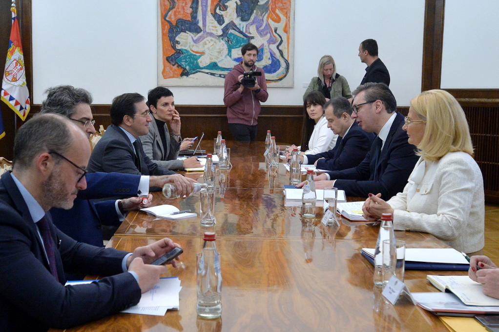 Predsednik Srbije sastao se sa španskim ministrom spoljnih poslova