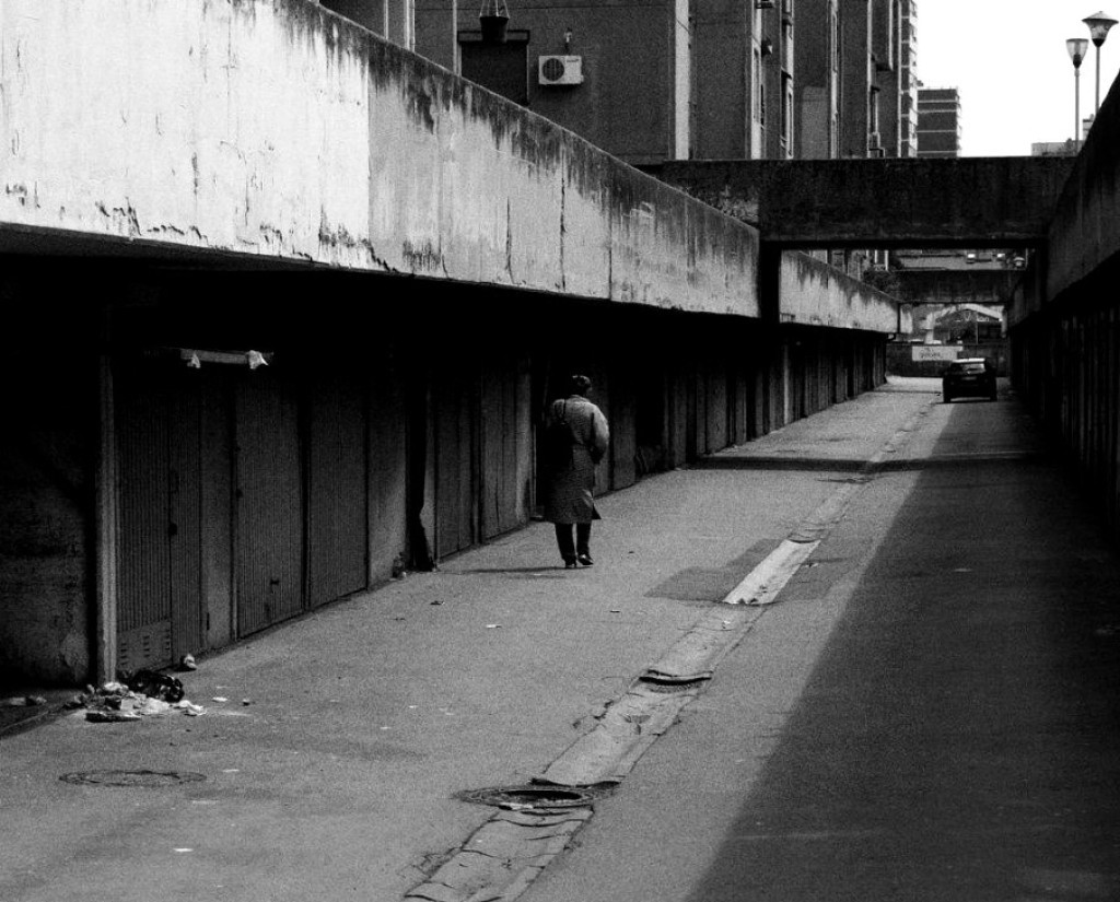 Nikola Husein za 24sedam: Kao dete devedesetih, pokušavam da fotografijama Novog Beograda drugima prenesem život tog kraja (FOTO)