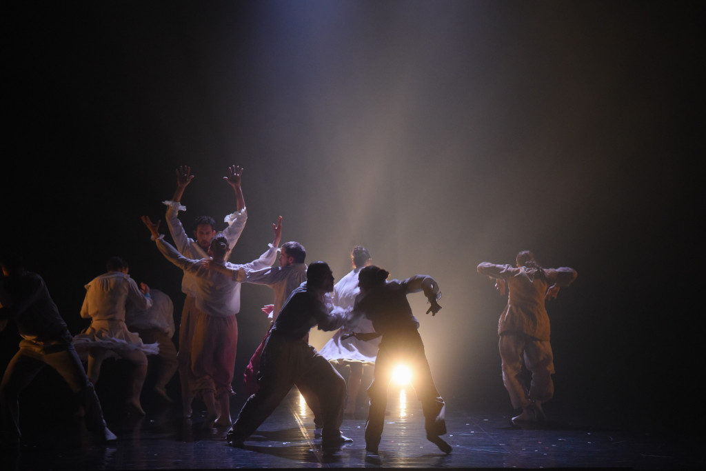 "Dvostruko ubistvo" za kraj Beogradskog festivala igre: Kolektivni zagrljaj sa publikom (FOTO)