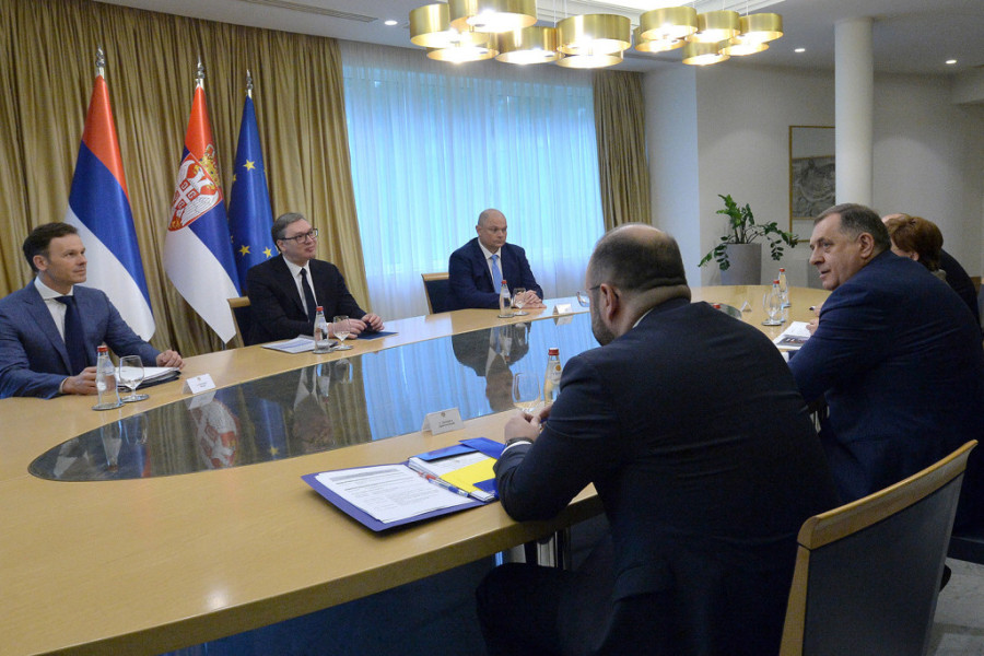 Završen sastanak Vučića i Dodika: Na sledećoj sednici Vlade Republike Srbije imaćemo zajedničku sednicu