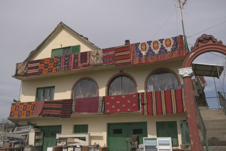 Od igle do lokomotive: Nikodije je pola veka kolekcionar, u svojoj zbirci ima preko 20.000 predmeta, među njima i nemački šlem!