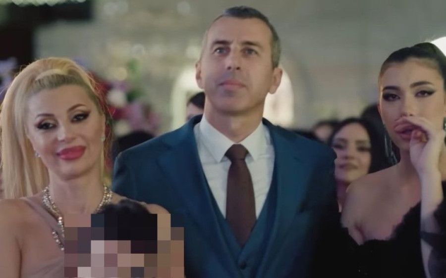 Evo ko kod Cece u kući farba jaja! Ražnatovići poštuju ovih deset običaja za Vaskrs, jedan i tokom cele godine!