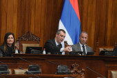 Srpski poslanici i sutra u klupama, predsednik Skupštine zakazao novu sednicu