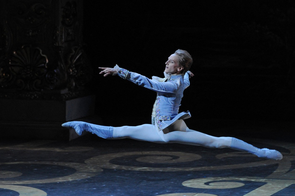 Boljšoj teatar izbacio balet "Nurejev" sa repertoara: Život ruskog igrača gej propaganda