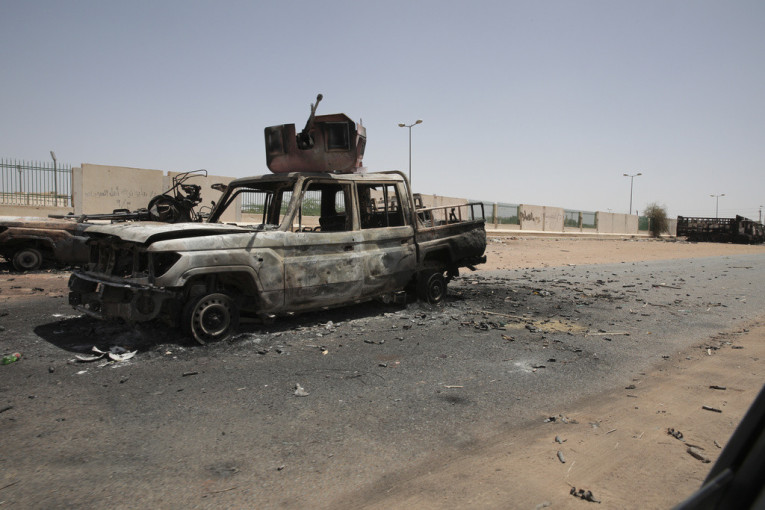 Sudanska vojska gađa rivalske snage uoči primirja: Žele da zauzmu što bolju poziciju