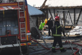 Užas kod Budve: Nastradao vozač kombija, vatrogasci-spasioci izvlačeći njegovo telo pronašli još jedno havarisano vozilo i skelet!