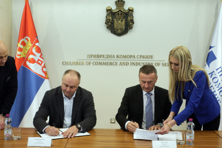 Prvi robot u poljoprivredi!  "Slopeheleper" namenjen voćarstvu i vinogradarstvu