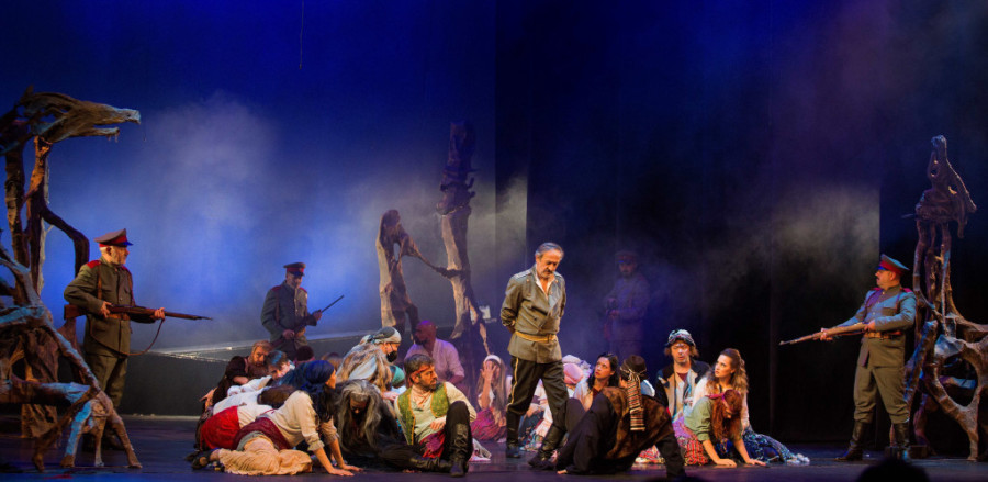 „Cigani lete u nebo“ 350. put na Terazijama: To je neka radosna tuga! (FOTO/VIDEO)