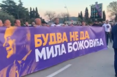 "Budva ne da Mila Božovića": Grupa građana u znak protesta blokirala kružni tok, došla i njegova porodica