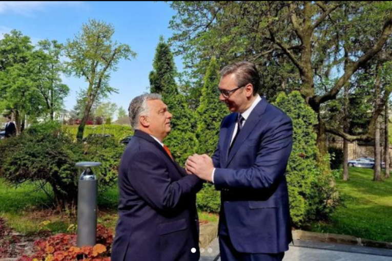 Vučić dočekao Orbana u Beogradu: Zajedno na prikazu sposobnosti Vojske Srbije "Granit 2023"