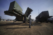 Japan zapretio Severnoj Koreji: Spremni smo da oborimo špijunski satelit
