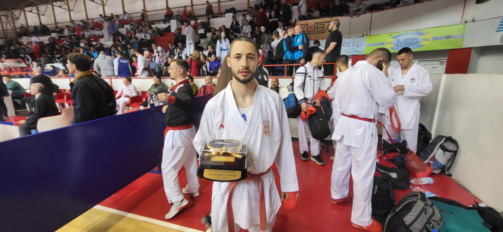 Vrhunski sportski spektakl u gradu na Moravi, karatisti sa svih strana sveta stigli u Čačak: Trofej uprkos jakoj konkurenciji ostao u Srbiji
