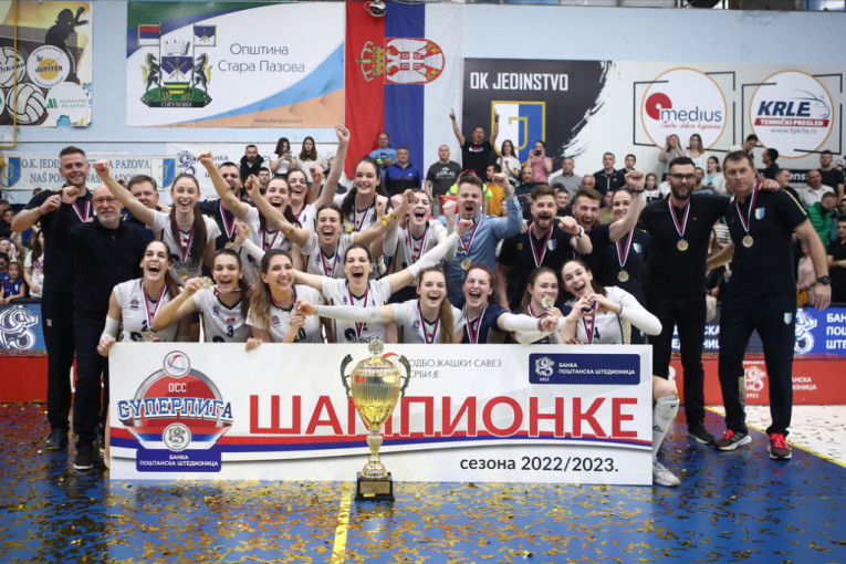 Prvi put u istoriji! Odbojkašice Jedinstva su šampionke Srbije! (FOTO)