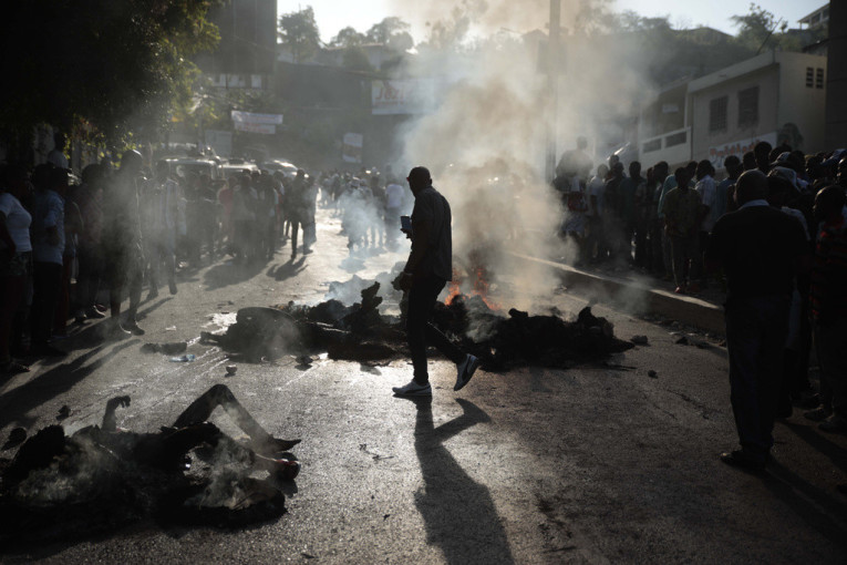SAD naredile da vladino osoblje hitno napusti Haiti: Ovo je razlog