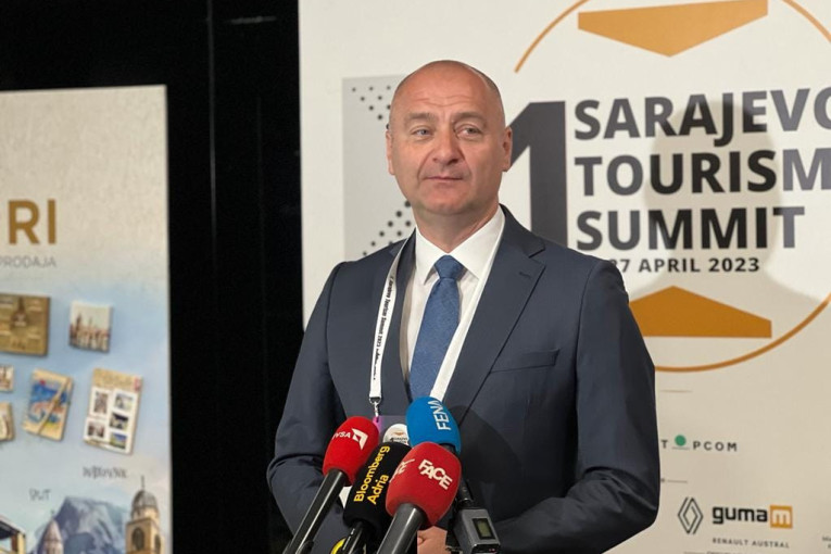 “Značajno je govoriti o regiji kao turističkom proizvodu”: Ivanišević na prvom regionalnom Turističkom samitu u Sarajevu (FOTO)