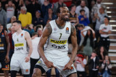 Panter je najbolji košarkaš na svetu koji ne igra u NBA! Kakva pohvala za kapitena Partizana! (FOTO)
