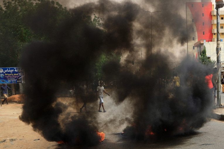 Godinu dana krvavih borbi unazadilo je Sudan: Ima li nade da će mir ikad biti moguć?