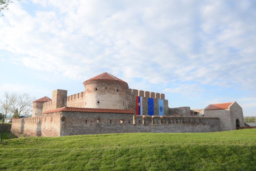 "Ovo će da bude prava atrakcija": Predsednik Srbije na svečanom otvaranju obnovljene tvrđave Fetislam (FOTO)