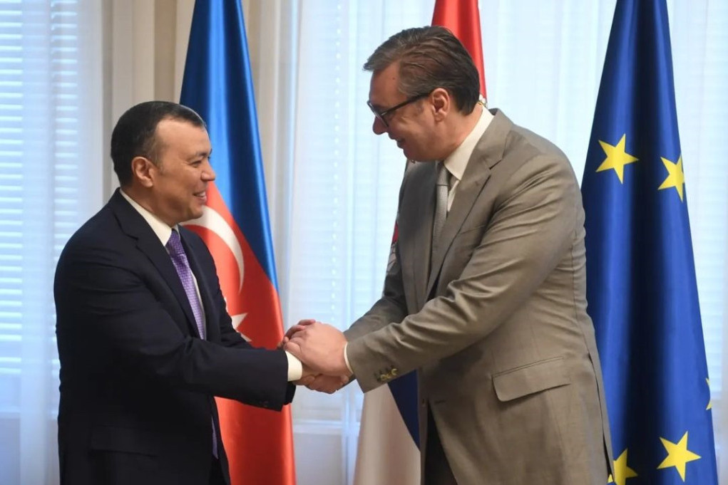 Uvek odličan razgovor sa dokazanim prijateljima Srbije: Predsednik Vučić sa Sahilom Babajevim