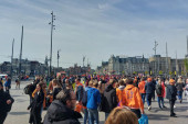 Masovni protesti u Amsterdamu: Demonstracije zbog slanja oružja Ukrajini u prestonici Holandije (VIDEO)