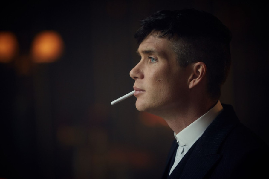 Kilijan Marfi u svakoj epizodi serije „Peaky Blinders“ pali cigaretu: Njihov broj je zastrašujući! (VIDEO)