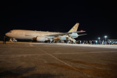 U Sudanu pucano na turski avion za evakuaciju! Letelica oštećena, član posade ranjen, borbe se ne smiruju (FOTO)