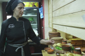 Mora biti žuta, mekana i baš masna: Domaćica Rada otkriva tajnu kako se pravi čuveno jelo zlatiborskog kraja - komplet lepinja (FOTO)
