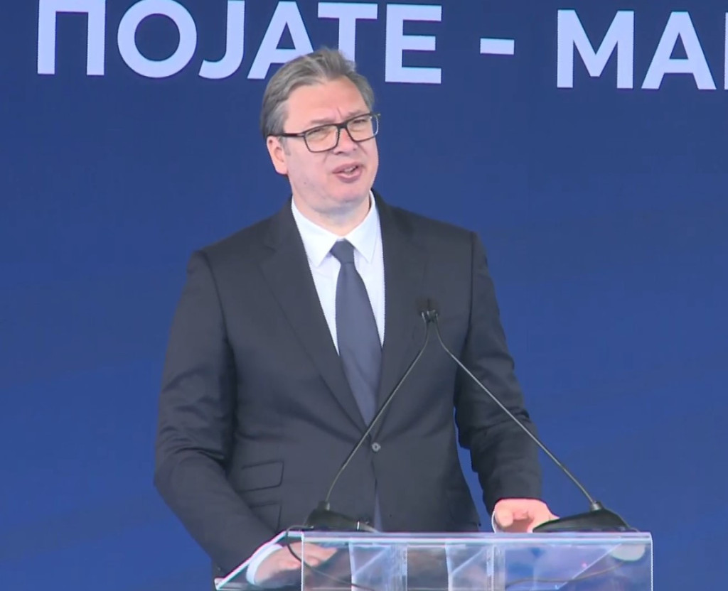 "Danas je za nas veliki dan. Grabimo ka budućnosti": Vučić otvorio deo Moravskog koridora, moderan auto-put koji "komunicira" sa vozačima