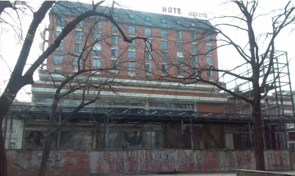 Grobar "Narvika" nastavlja akciju uništavanja Kikinde: Otimačina čak 200 miliona dinara za nepostojeći "građevinski poduhvat"