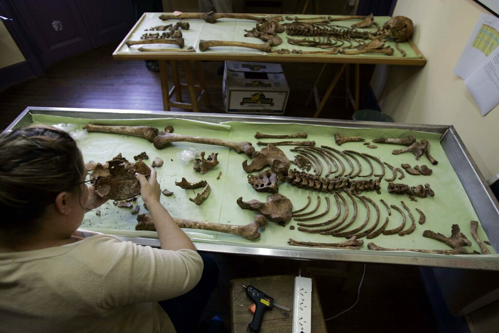 Letovi smrti: Ljude bi stavljali u avione, a onda bi ih bacali u Atlantski okean! Jedna letelica ima posebnu priču (VIDEO)