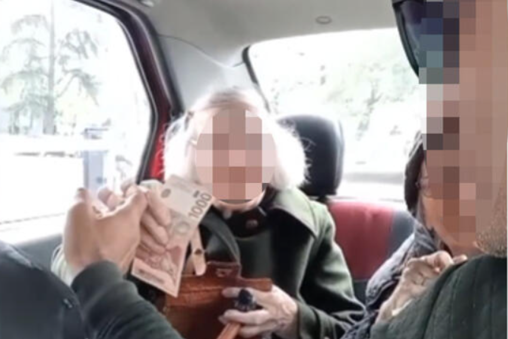 "Devojke, danas ništa ne plaćate": Ovaj taksista je neviđeni kralj: Povezao dve bake, a o potezu na kraju vožnje priča cela Srbija (VIDEO)