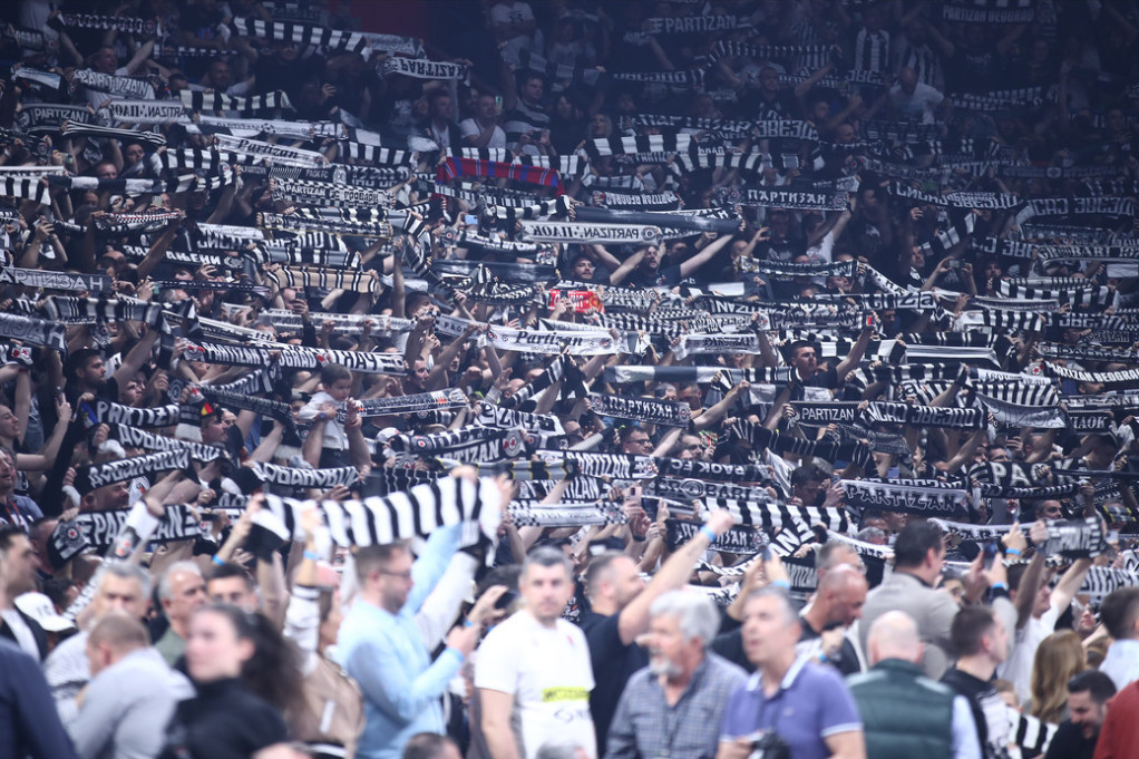 Za Partizanove utakmice Arena će biti mala! Crno-beli objavili nove podatke o sezonskim kartama