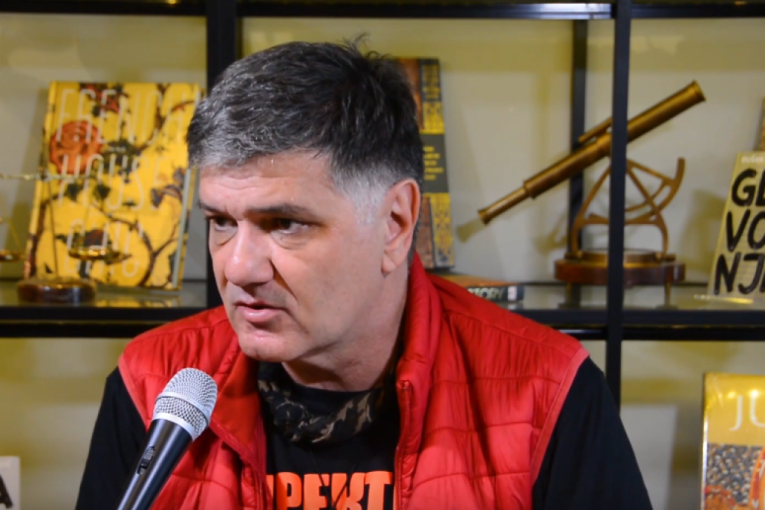 Sin našeg pisca je bio svedok masakra na Vračaru: Dečak imao "upucanu ruku", jedna stvar ga je ostavila bez teksta