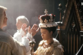 Od danas na Netfliksu prednastavak „Bridžertona“: Strastvena ljubavna priča i uspon lepe kraljice (FOTO/VIDEO)