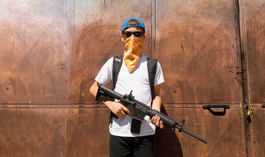 Od maltretiranja u školi do želje da svi znaju za njih: Koji su uzroci pucnjava u školama (FOTO/VIDEO)